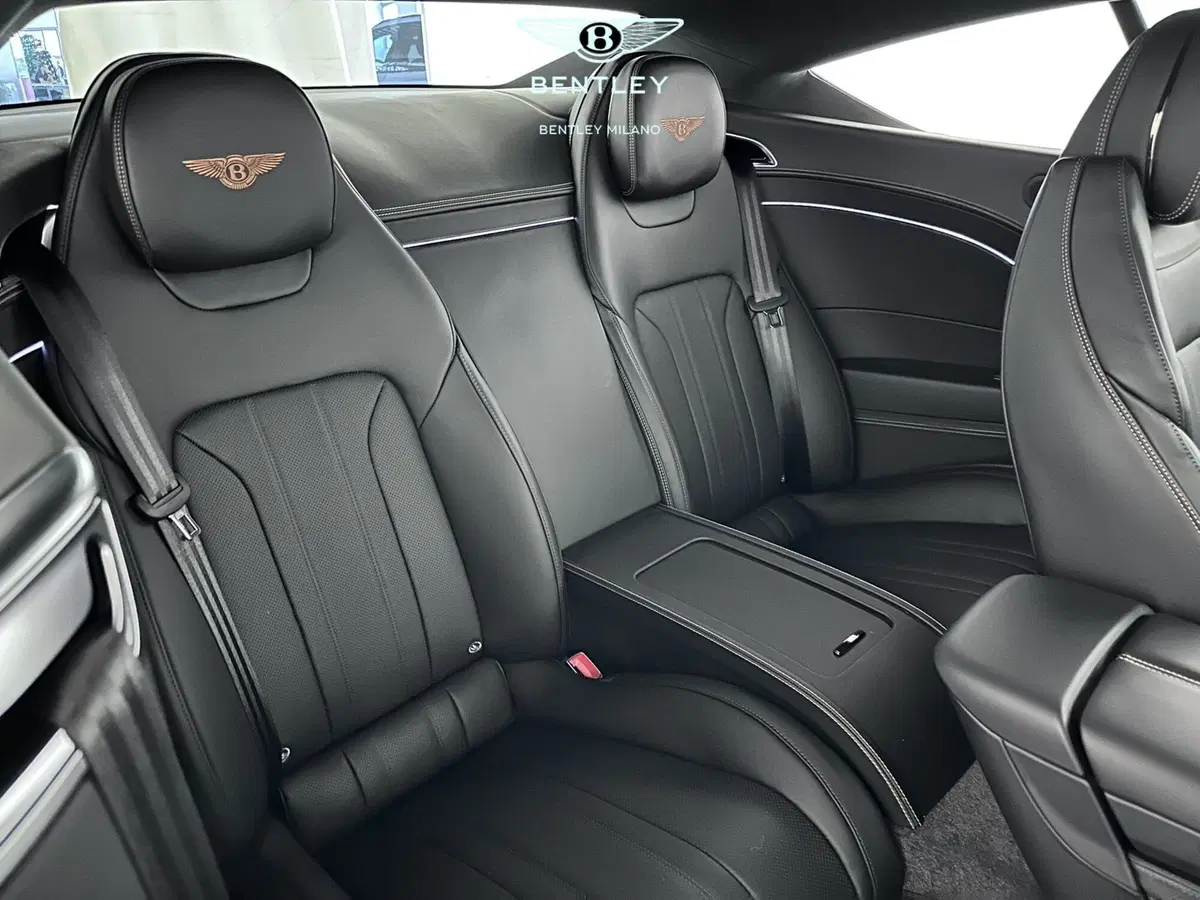Bentley Continental GT usata a Milano (13)