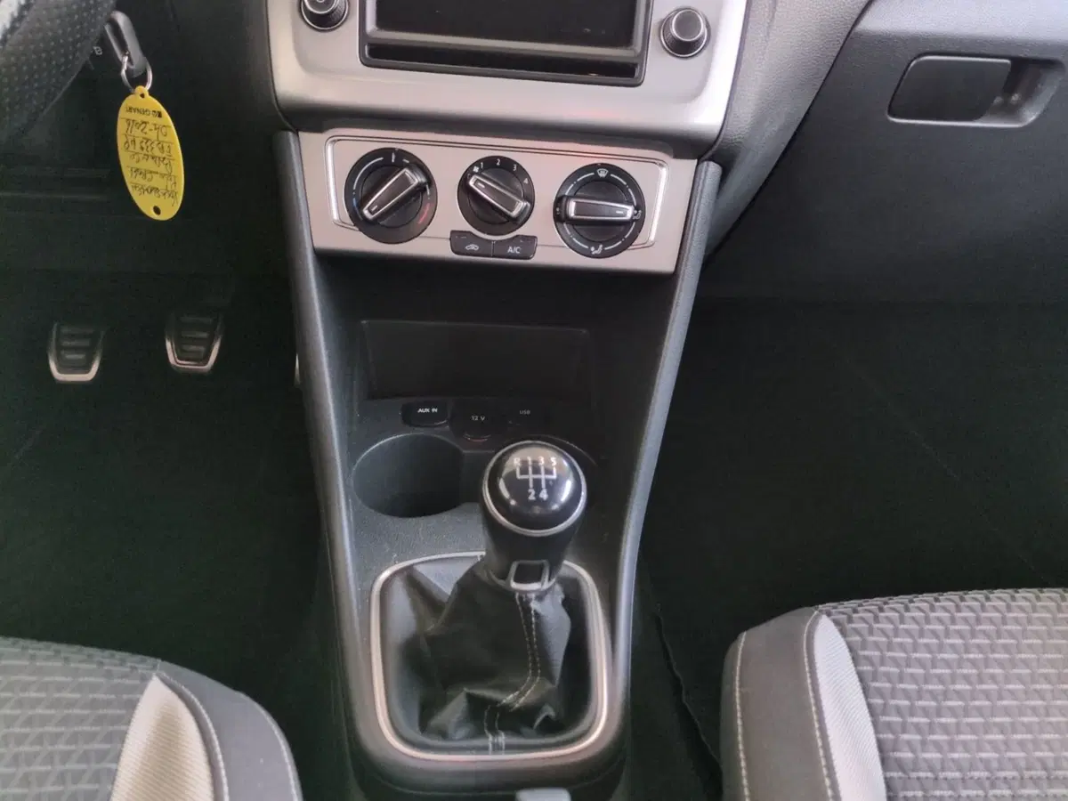 Volkswagen Polo usata a Agrigento (10)