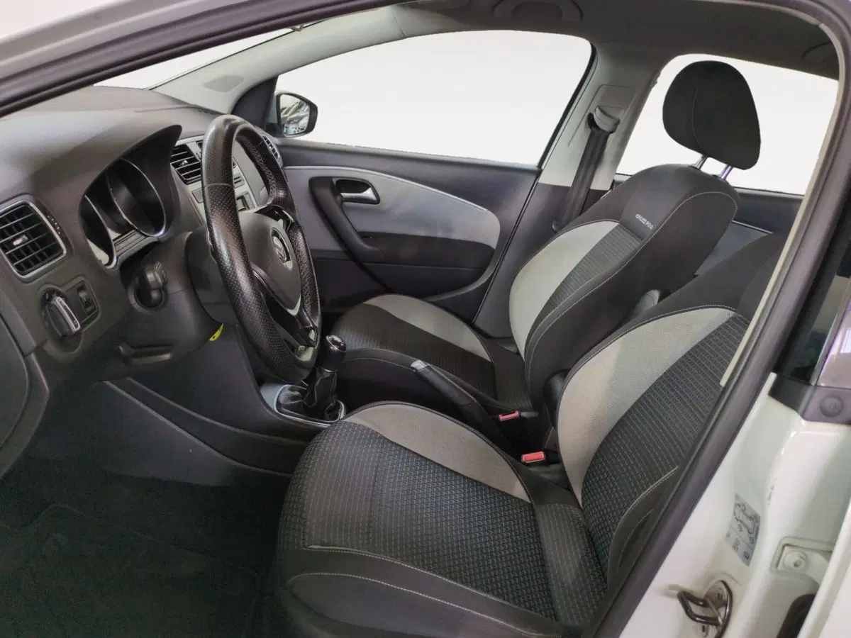 Volkswagen Polo usata a Agrigento (8)