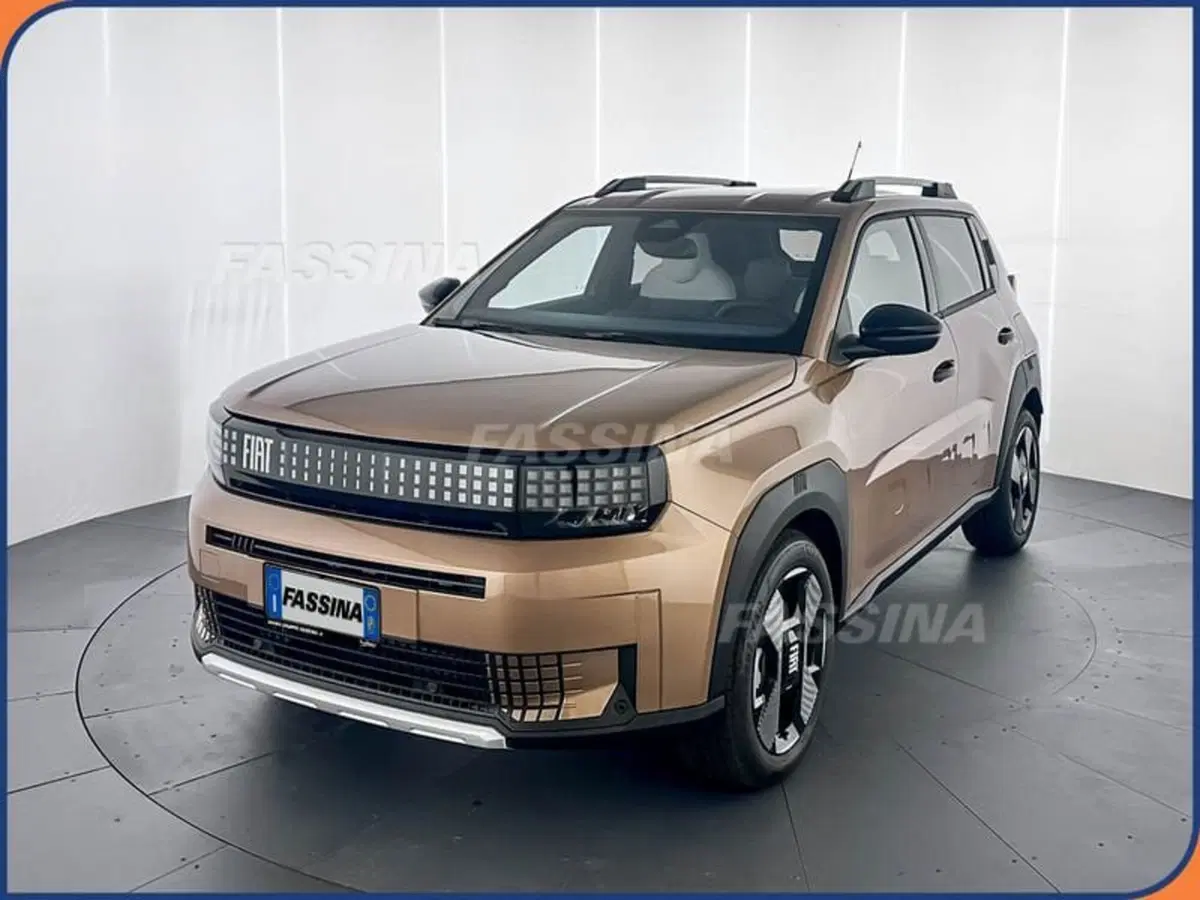 Fiat Grande Panda nuova a Milano (3)