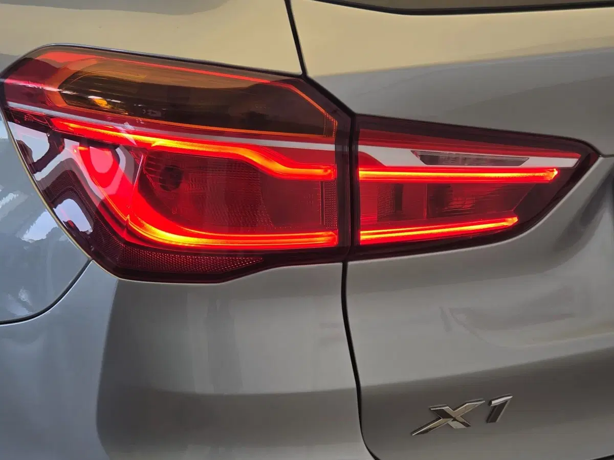 BMW X1 usata a Bari (11)