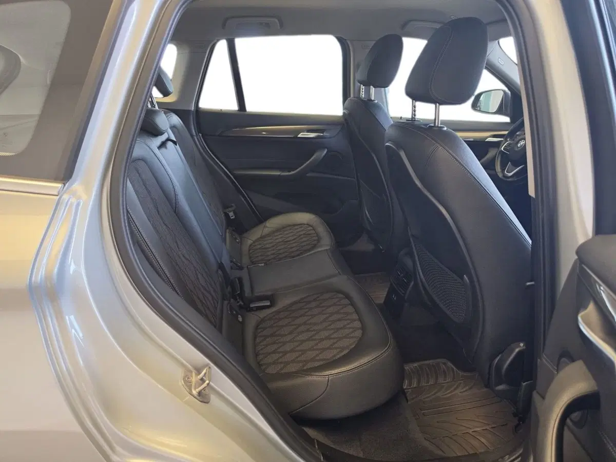 BMW X1 usata a Bari (14)