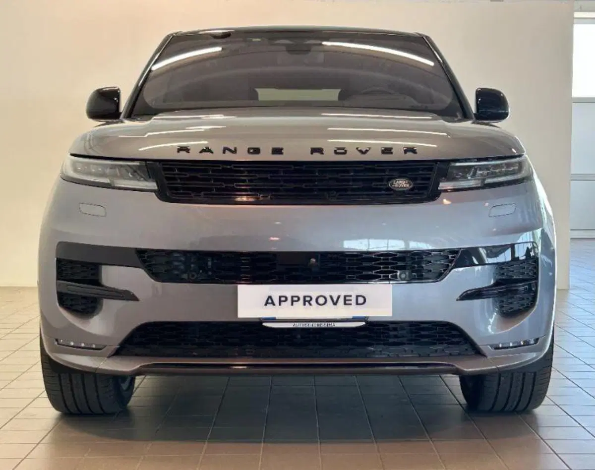 Land Rover Range Rover Sport usata a Venezia (10)