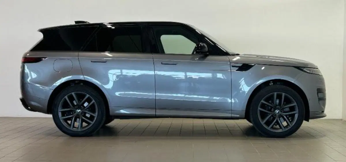 Land Rover Range Rover Sport usata a Venezia (6)