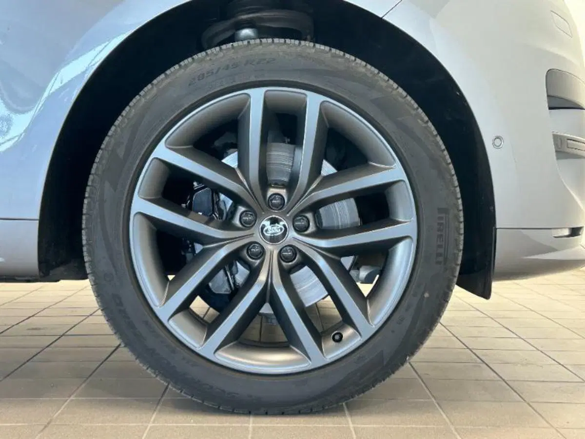Land Rover Range Rover Sport usata a Venezia (8)