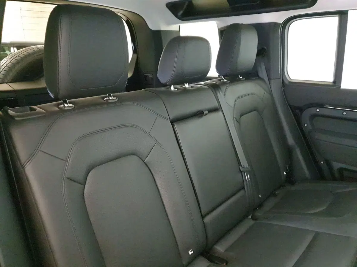 Land Rover Defender usata a Monza e Brianza (12)
