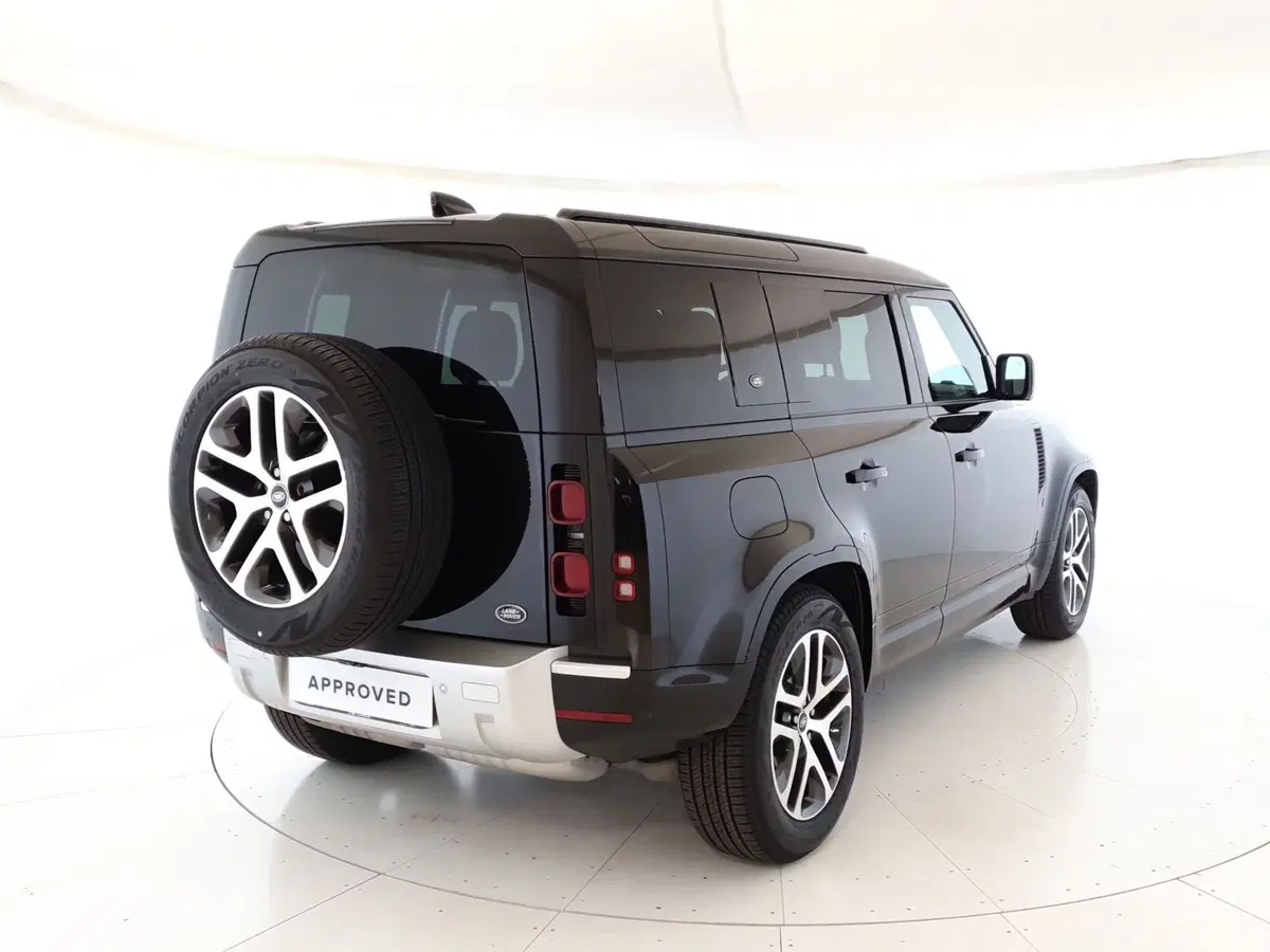 Land Rover Defender usata a Monza e Brianza (2)