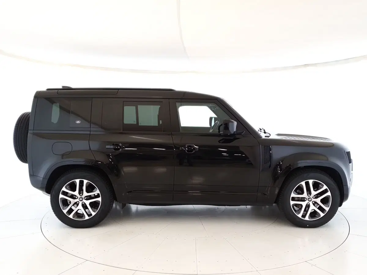 Land Rover Defender usata a Monza e Brianza (6)