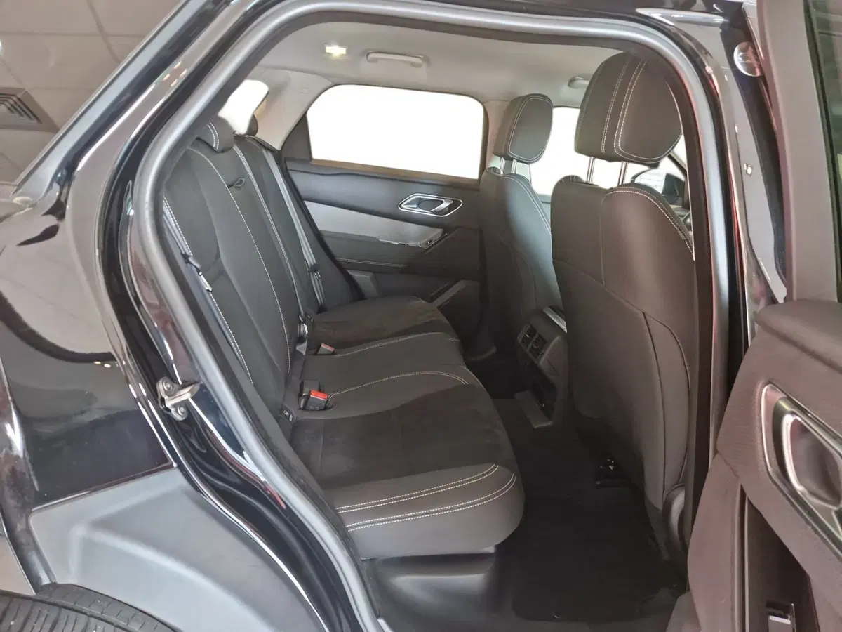 Land Rover Range Rover Velar usata a Modena (10)