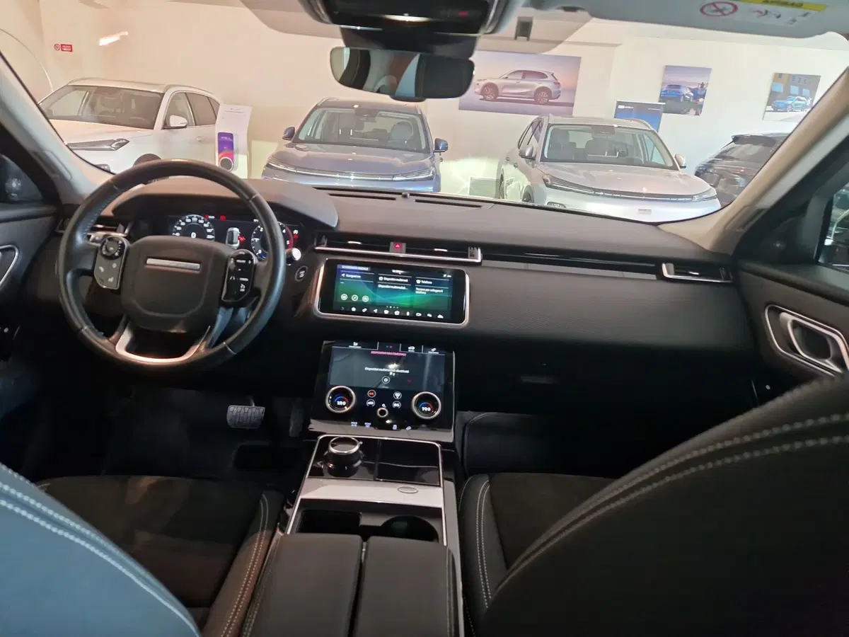 Land Rover Range Rover Velar usata a Modena (16)