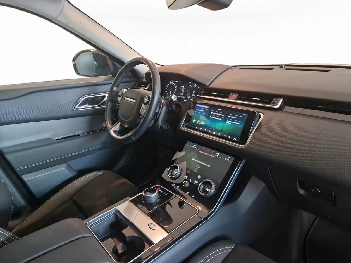 Land Rover Range Rover Velar usata a Modena (9)