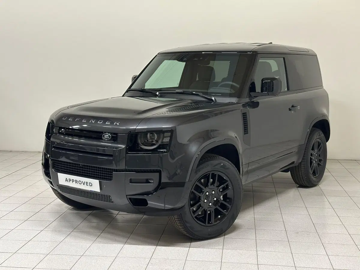 Land Rover Defender usata a Novara
