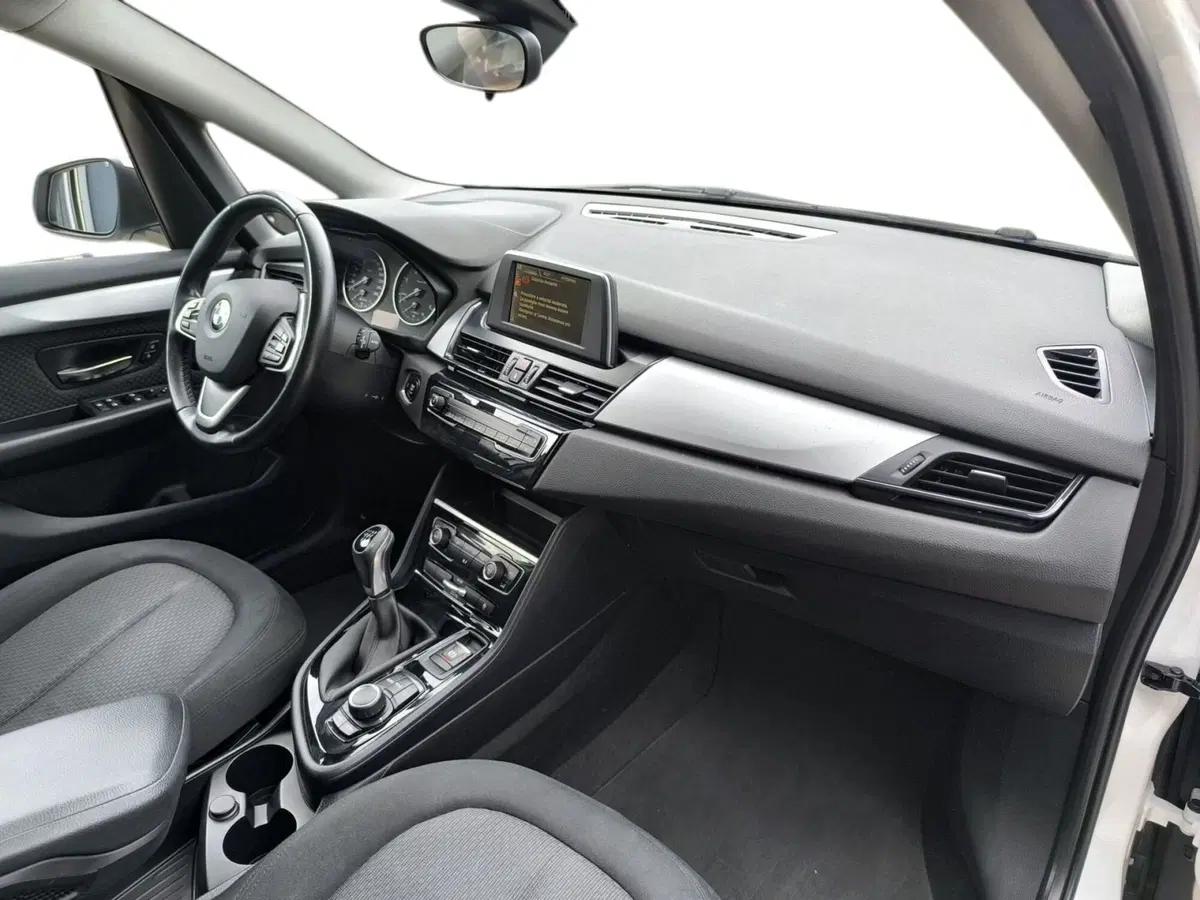 BMW Serie 2 Active Tourer usata a Udine (12)