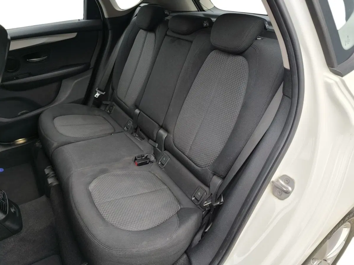 BMW Serie 2 Active Tourer usata a Udine (9)