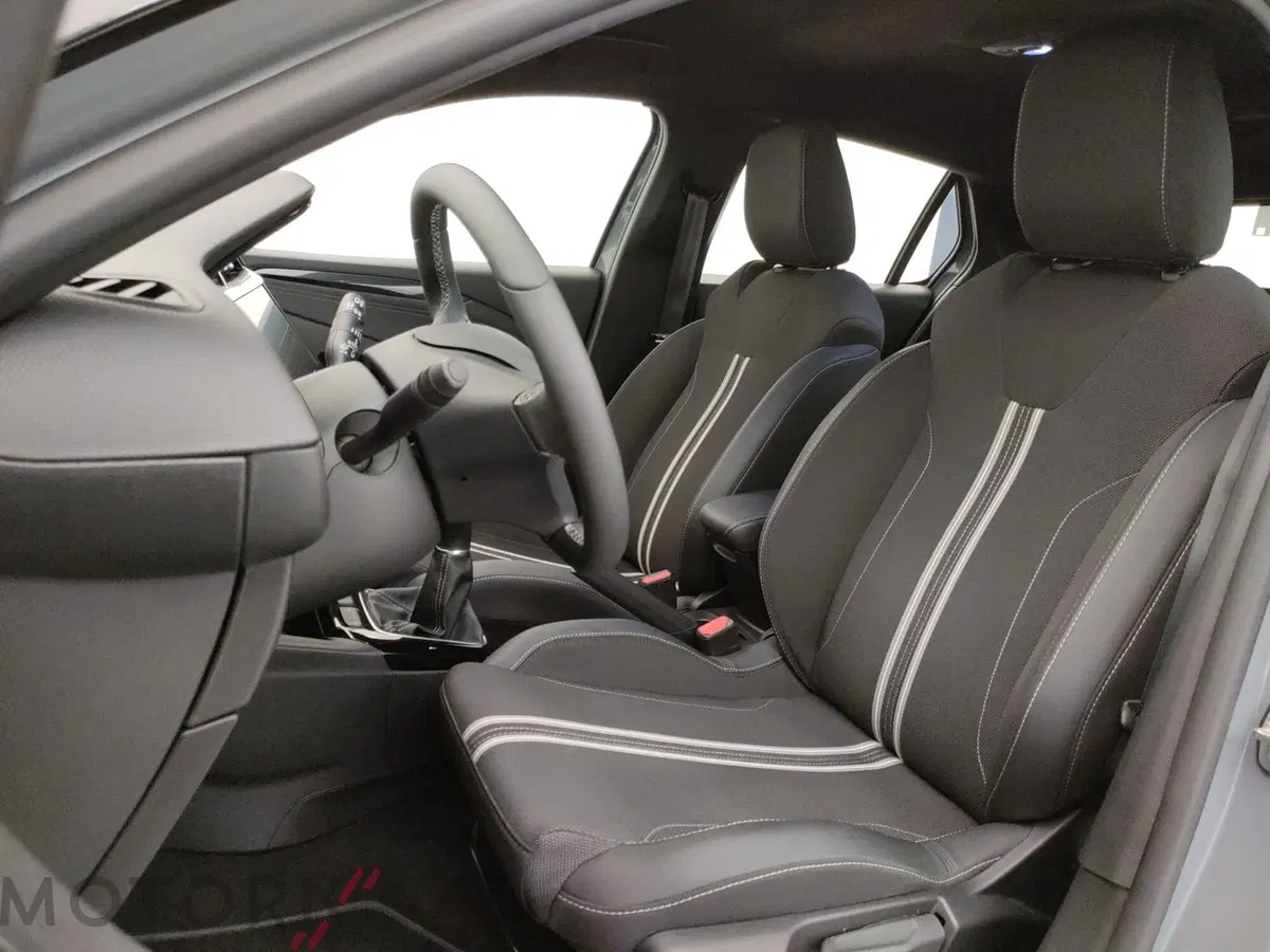 Opel Corsa usata a Varese (11)