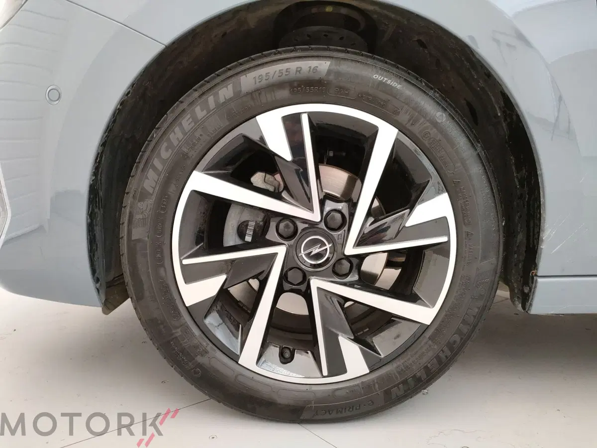 Opel Corsa usata a Varese (6)