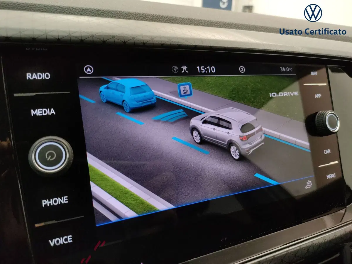 Volkswagen T-Cross usata a Varese (15)