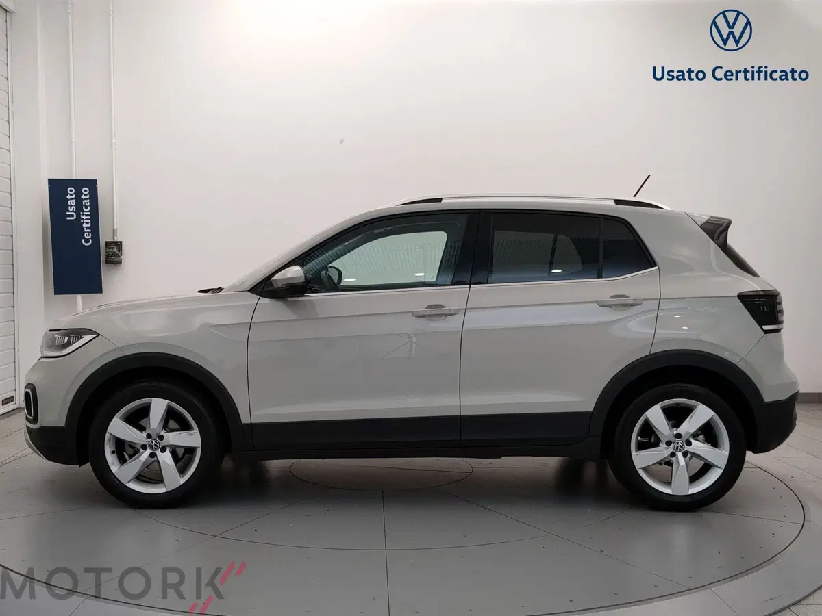 Volkswagen T-Cross usata a Varese (3)