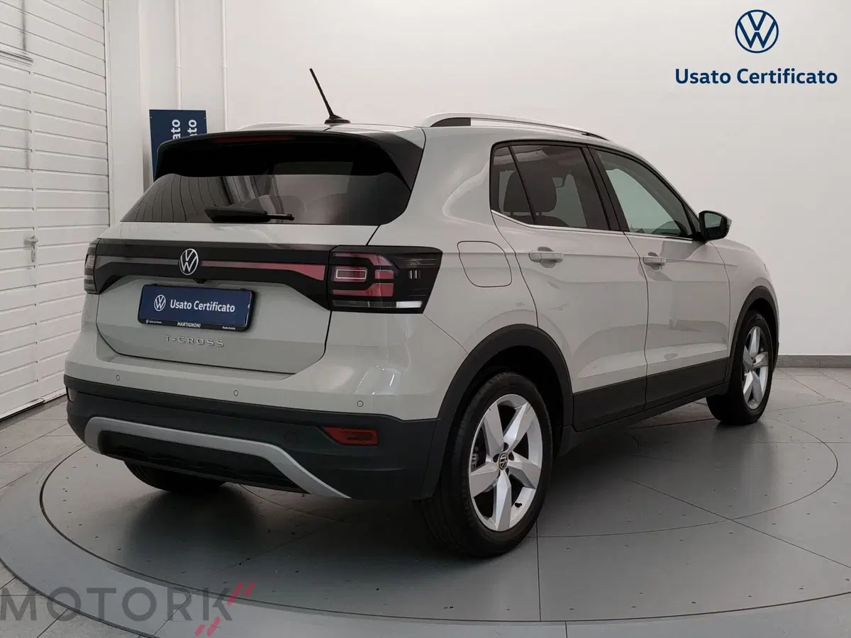 Volkswagen T-Cross usata a Varese (5)