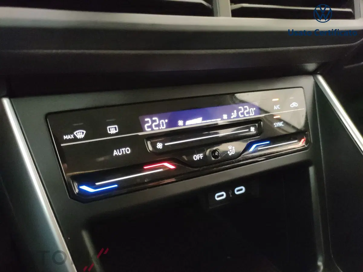 Volkswagen Polo usata a Varese (13)