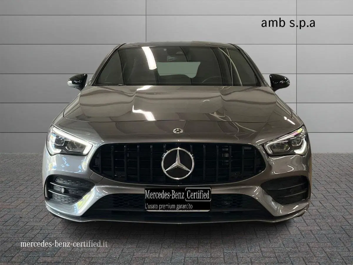 Mercedes-Benz CLA Shooting Brake usata a Napoli (3)
