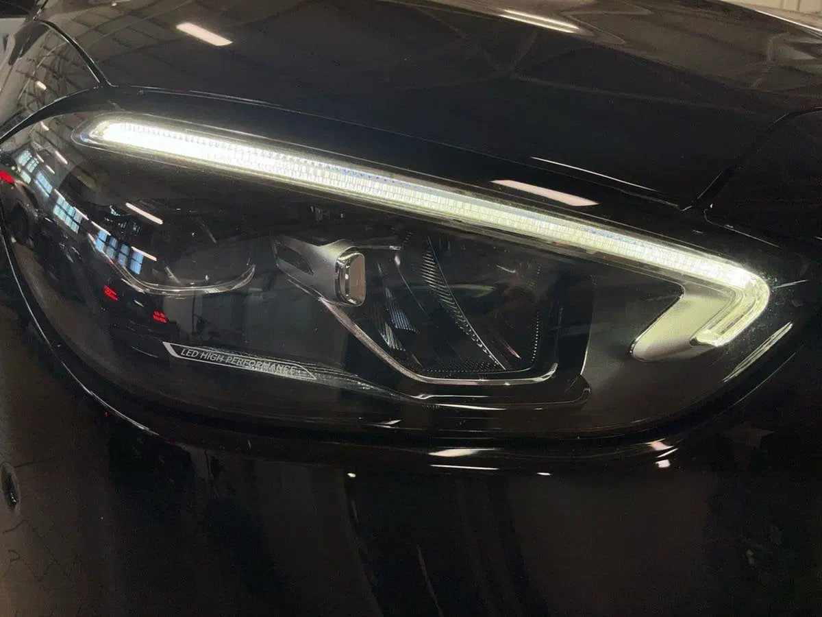 Mercedes-Benz Classe C usata a Napoli (8)