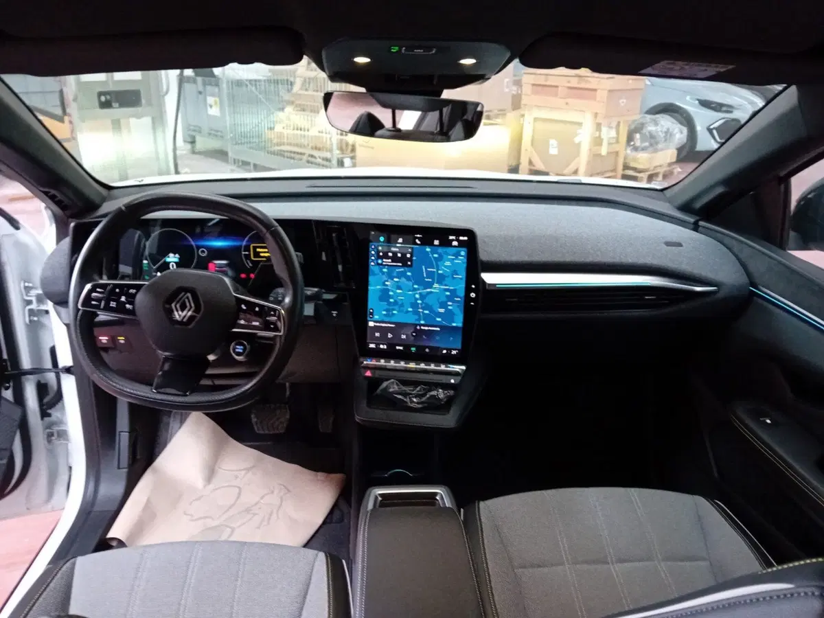 Renault Megane E-Tech Electric usata a Vicenza (13)
