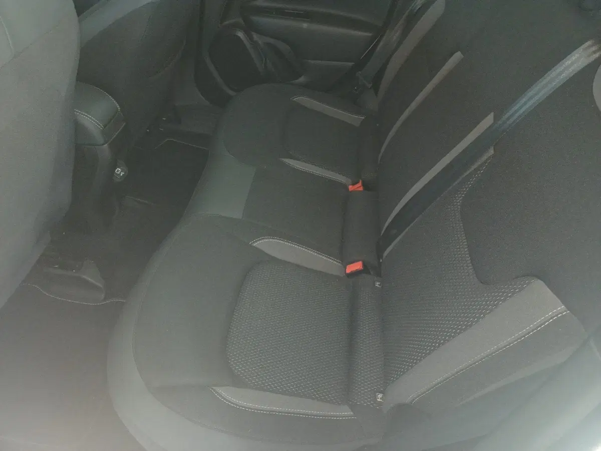 Jeep Renegade usata a Massa-Carrara (12)