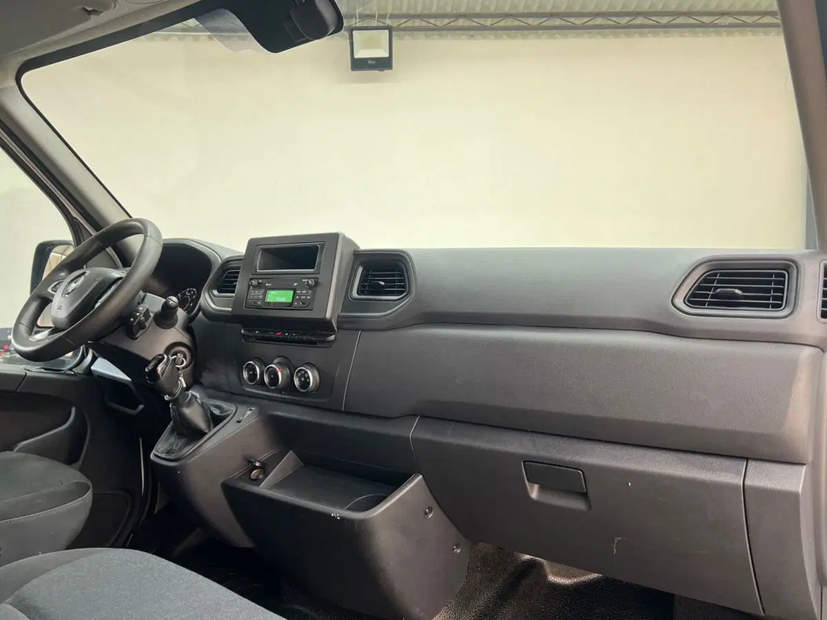 Renault Master Furgone usata a Roma (12)