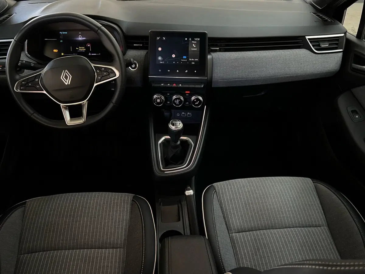 Renault Clio usata a Roma (11)