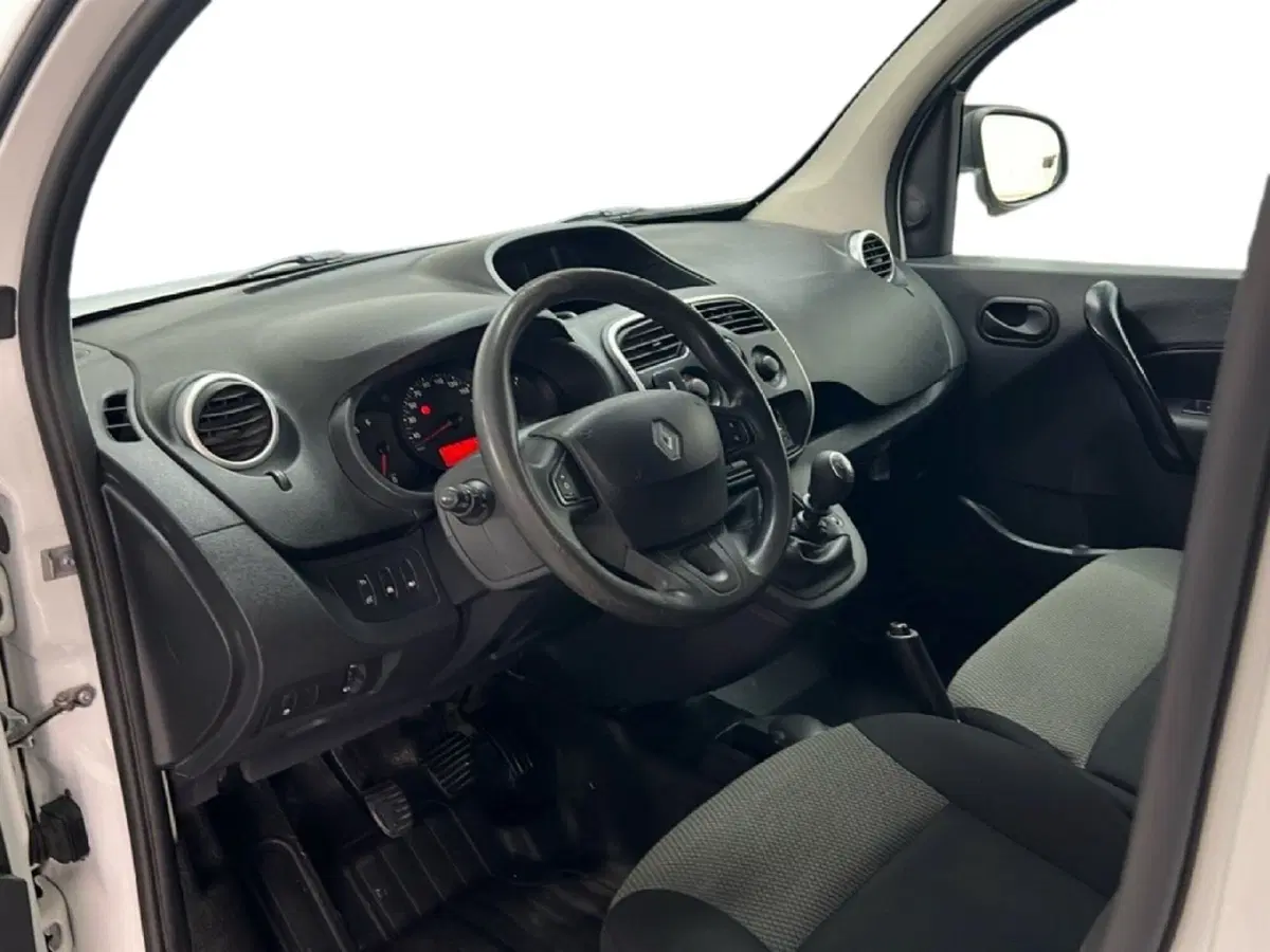 Renault Kangoo usata a Roma (11)
