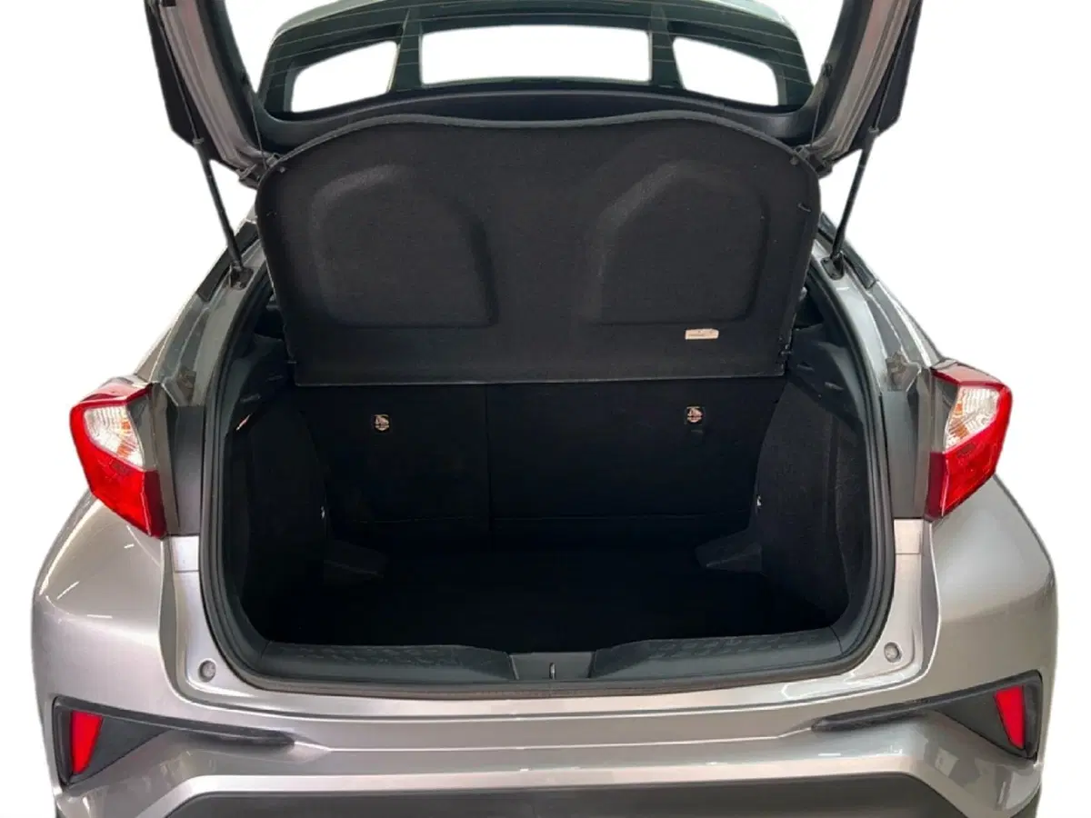 Toyota Toyota C-HR usata a Roma (10)