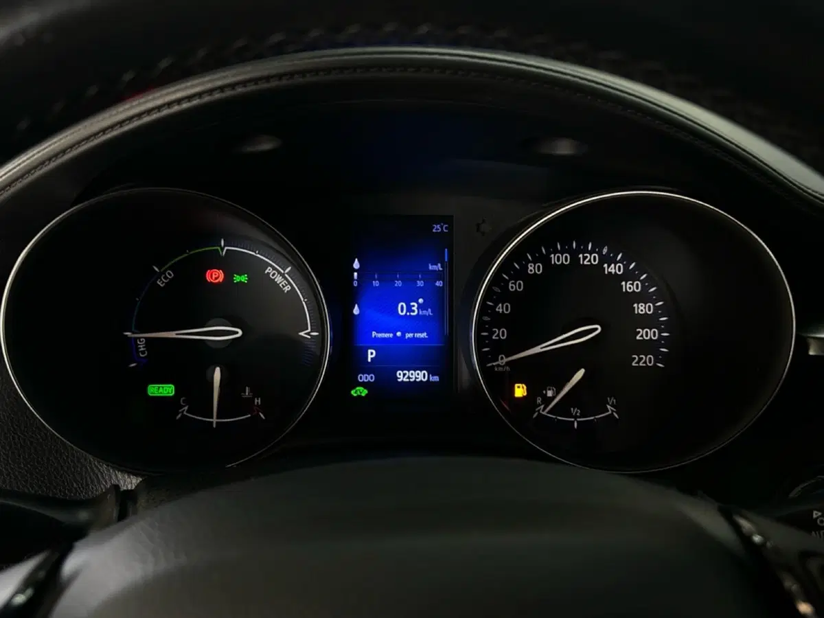 Toyota Toyota C-HR usata a Roma (13)