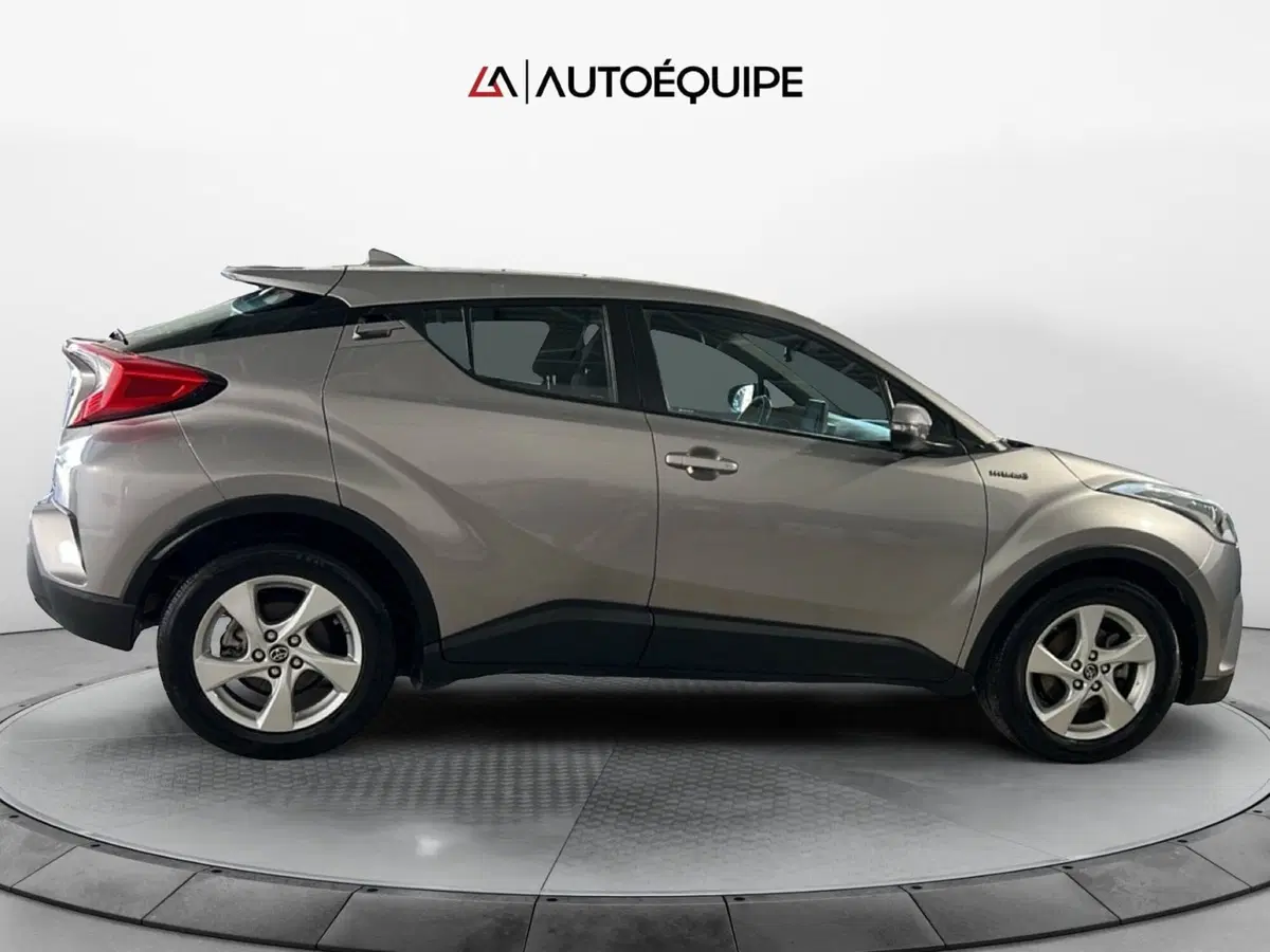 Toyota Toyota C-HR usata a Roma (6)