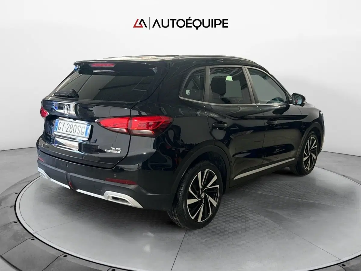Mg ZS EV usata a Roma (5)