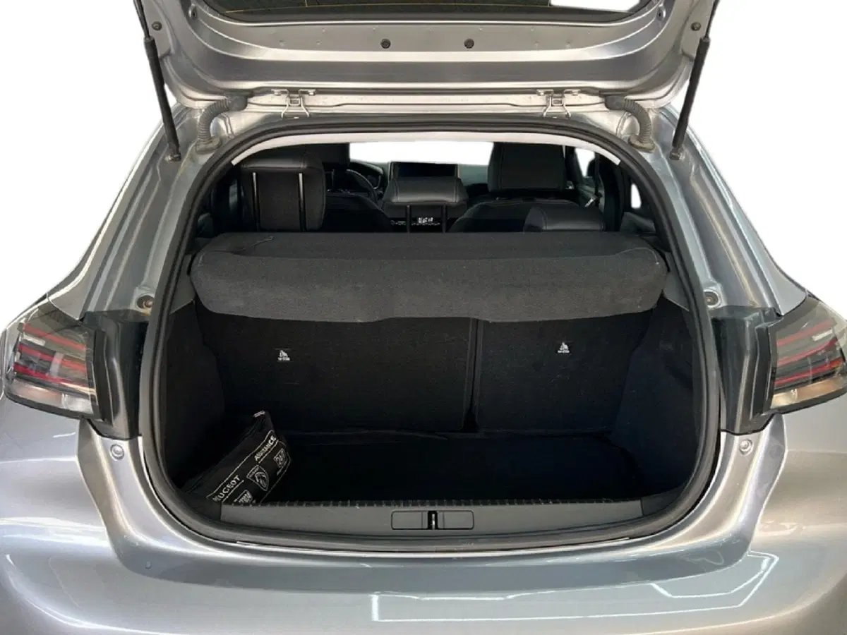 Peugeot 208 usata a Roma (10)