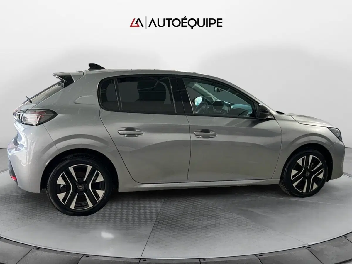 Peugeot 208 usata a Roma (6)