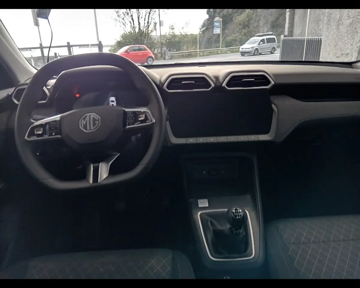 Mg ZS nuova a Savona (14)