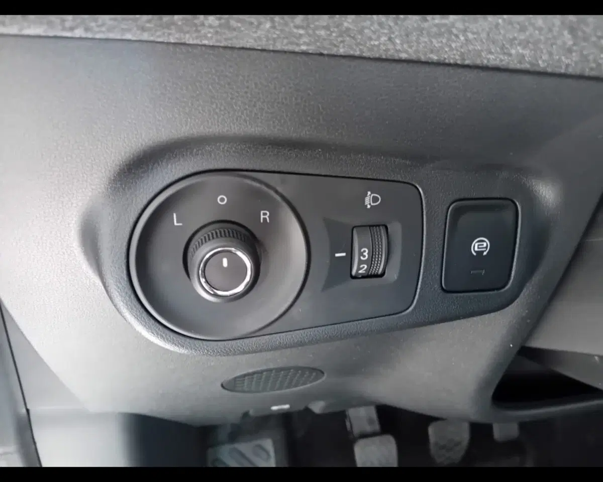 Mg ZS nuova a Savona (19)