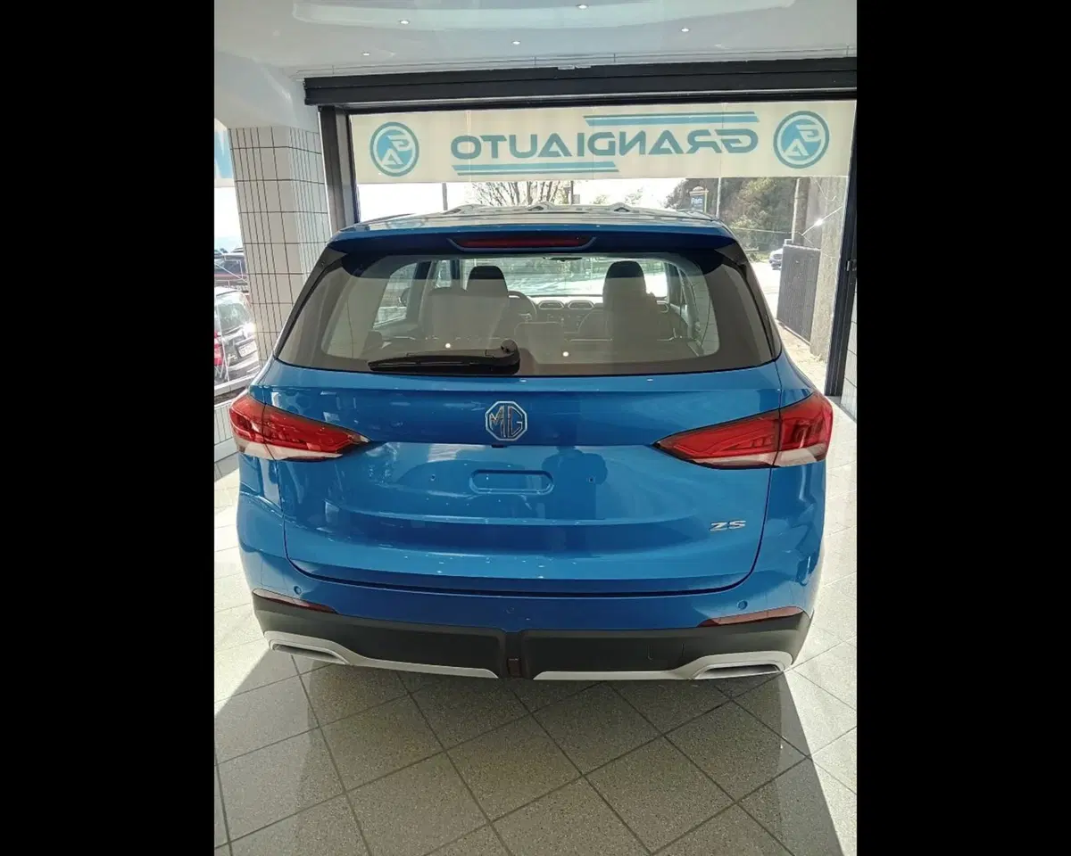 Mg ZS nuova a Savona (8)