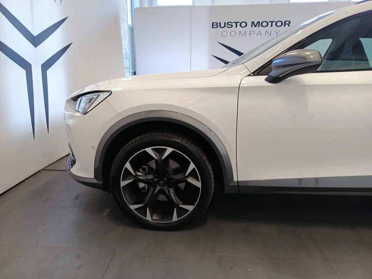 Cupra Formentor usata a Varese (7)