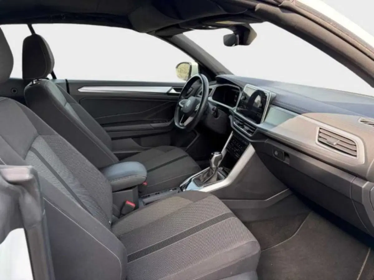 Volkswagen T-Roc Cabrio usata a Caltanissetta (11)