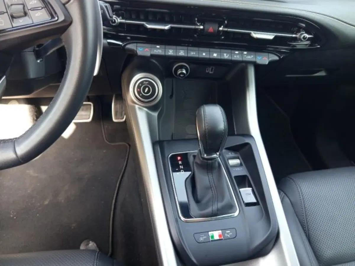 Alfa Romeo Tonale usata a Frosinone (14)