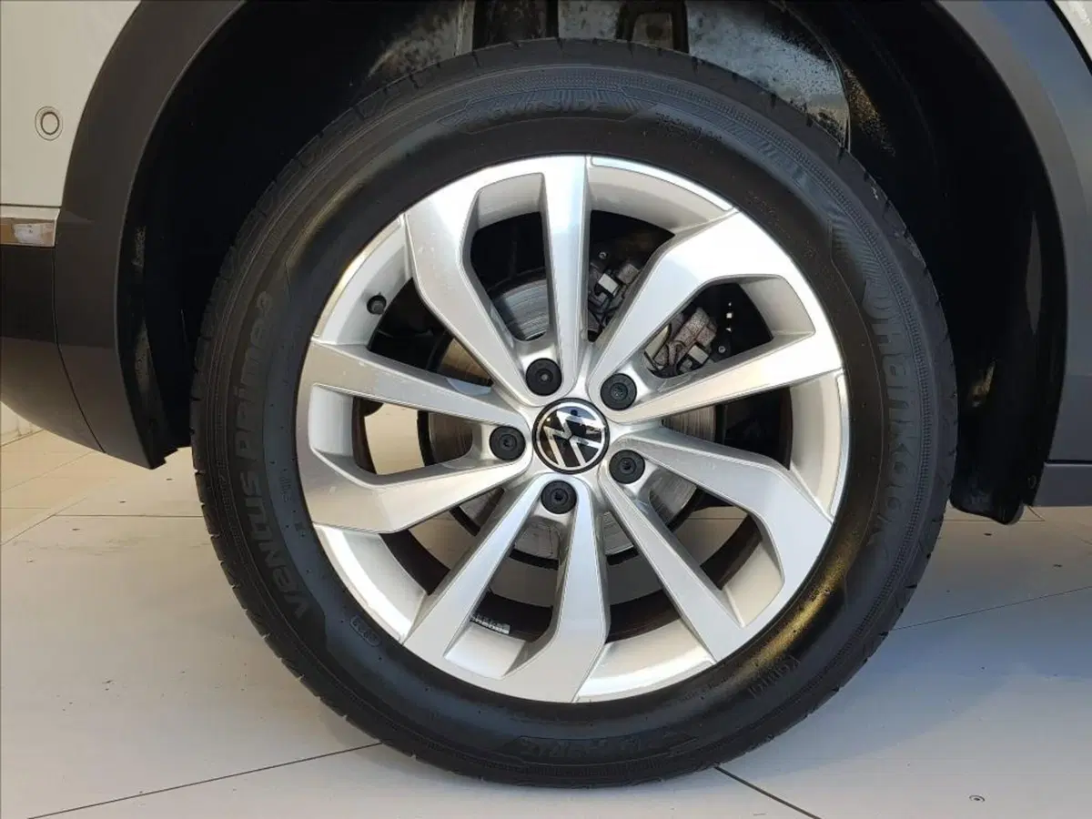 Volkswagen T-Roc usata a Lucca (9)