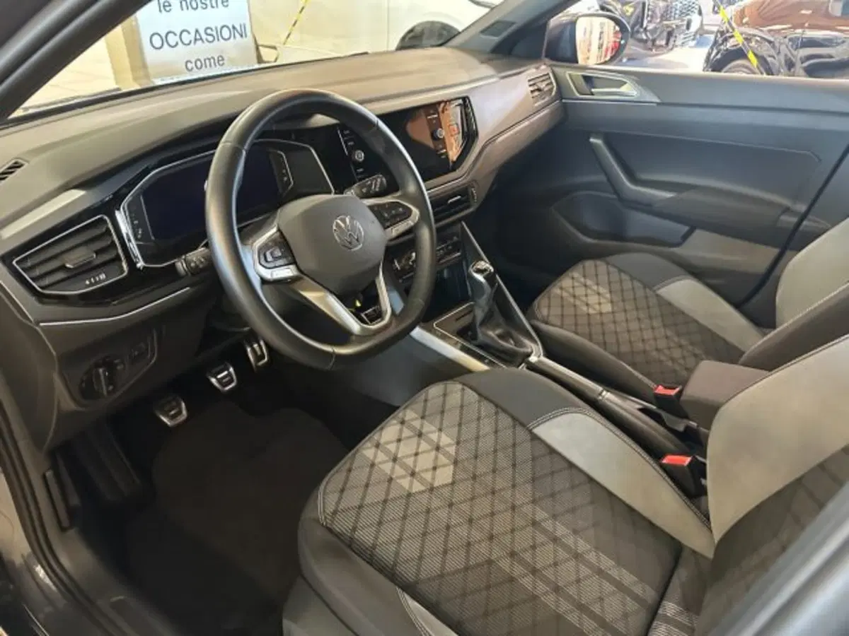 Volkswagen Taigo usata a Vicenza (7)