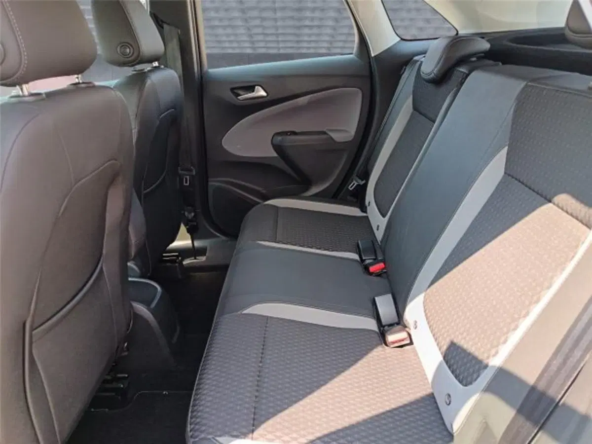 Opel Crossland X usata a Bari (20)