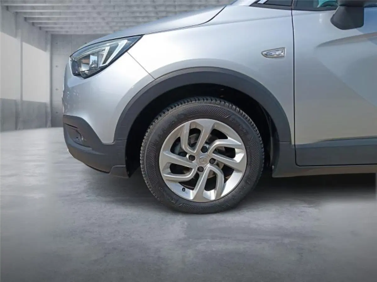 Opel Crossland X usata a Bari (8)