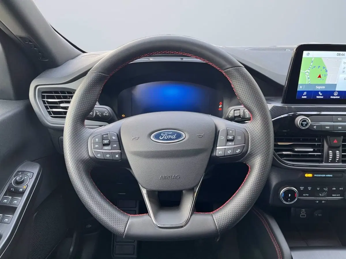 Ford Kuga usata a Milano (13)