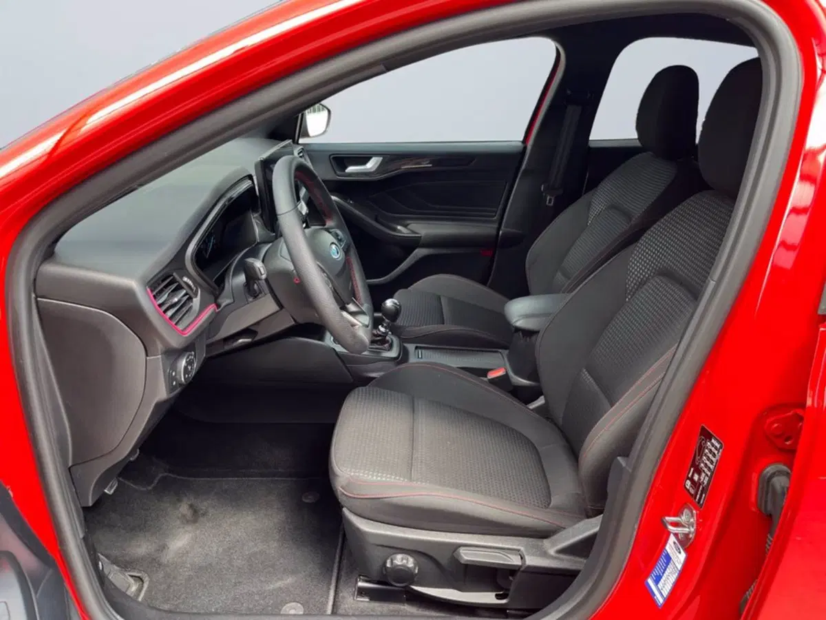 Ford Focus usata a Milano (10)