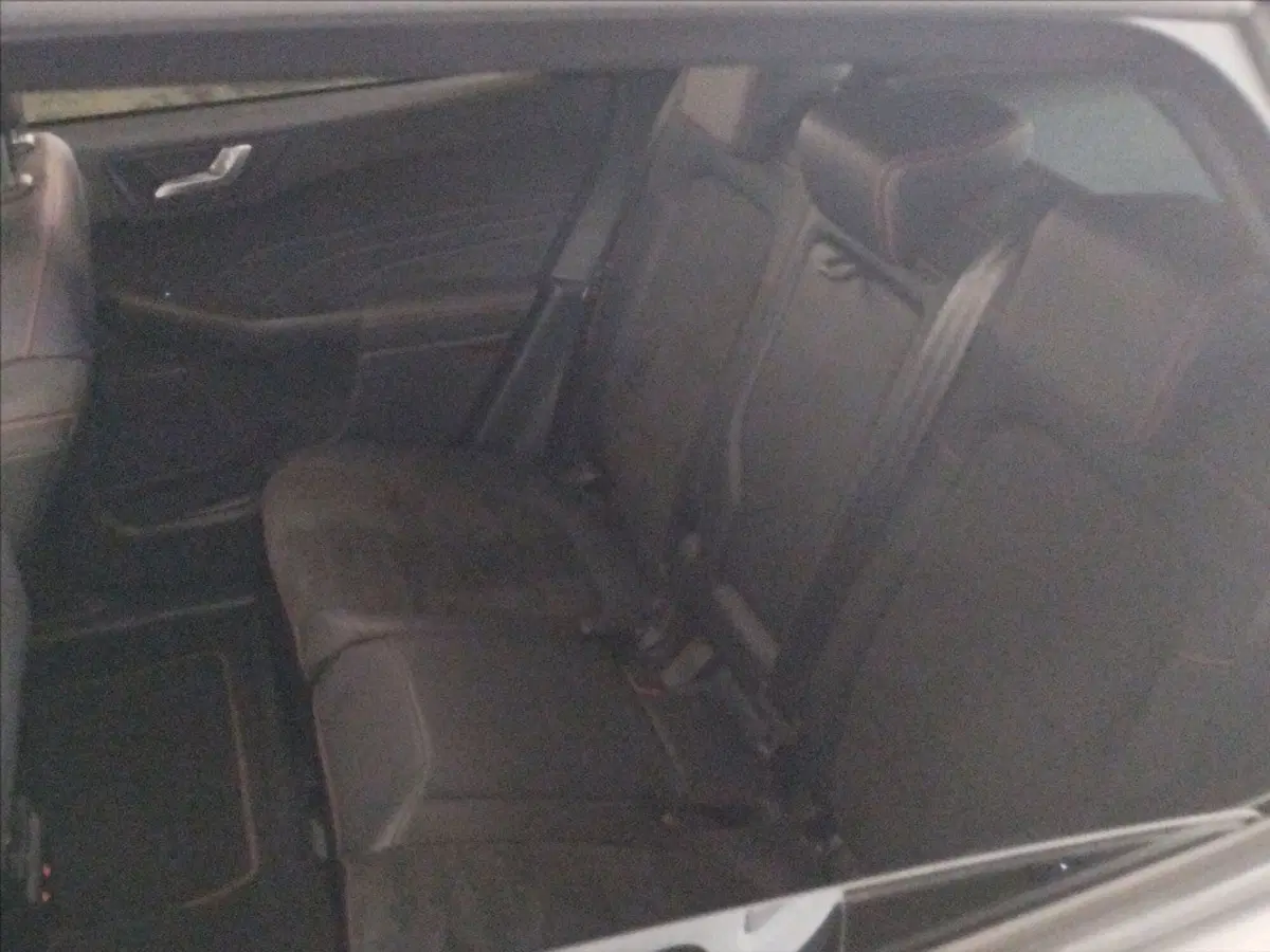 Ford Kuga usata a Milano (12)